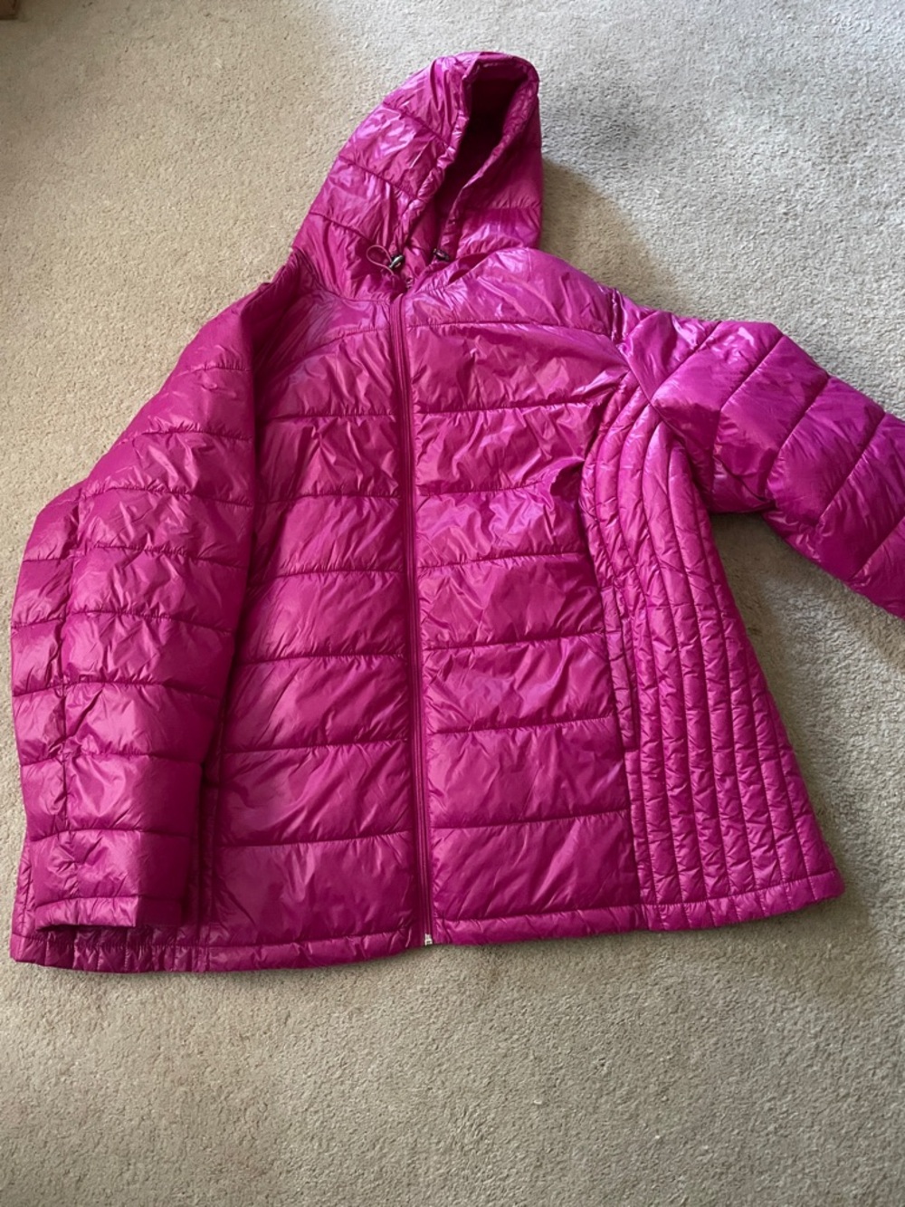 Women’s plus size Hooded Packable Puffer Jacket - Bright Fuchsia Pink